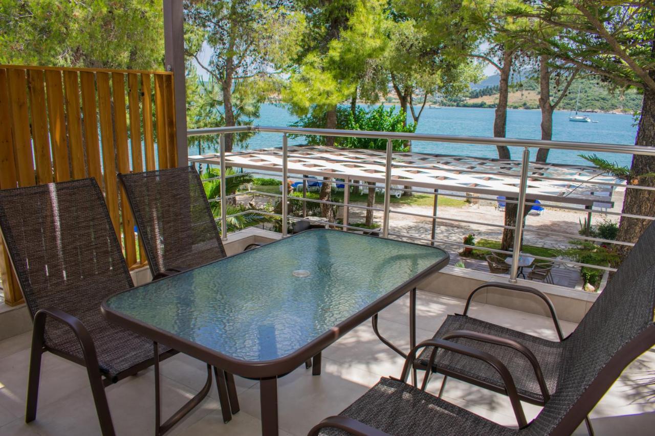 Flisvos Seaside Apartments Lygia  Bagian luar foto