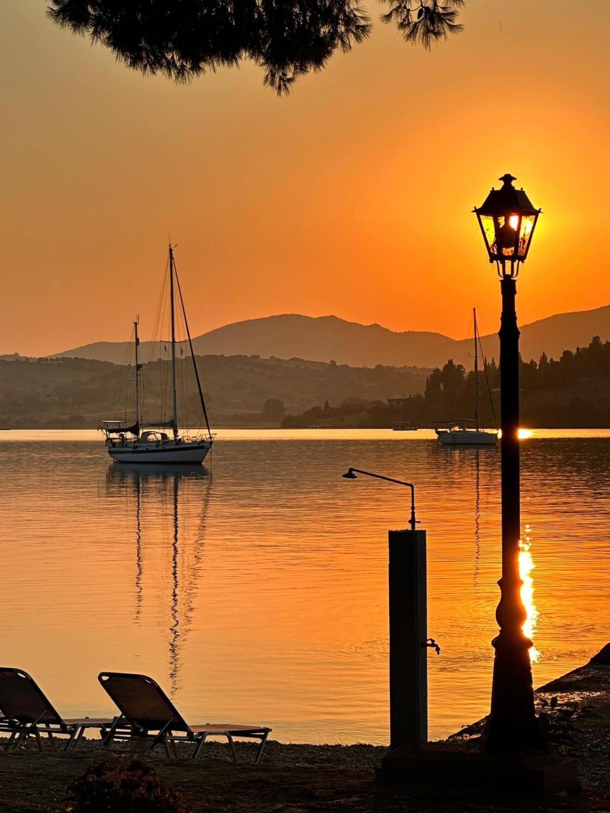 Flisvos Seaside Apartments Lygia  Bagian luar foto